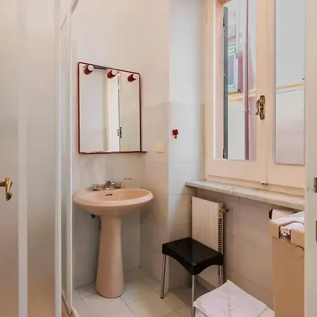 Your House In By Portofinovacanze Apartament *